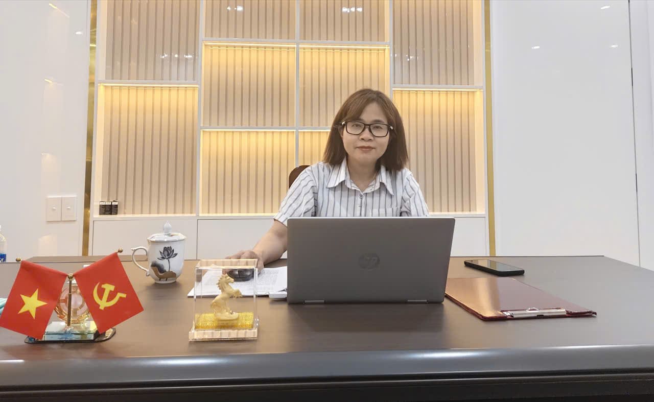 Bà Trần Thị Kim Hoa, Ủy viên Ban Thường vụ Thành ủy, Chánh Thanh tra thành phố Đà Nẵng.